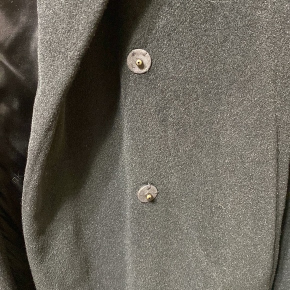 Calvin Klein black robe coat with a belt and two packets on the side used - Picture 5 of 16